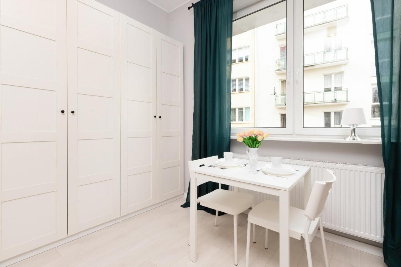 Apartments Gdynia Abrahama By Noclegi Renters ภายนอก รูปภาพ